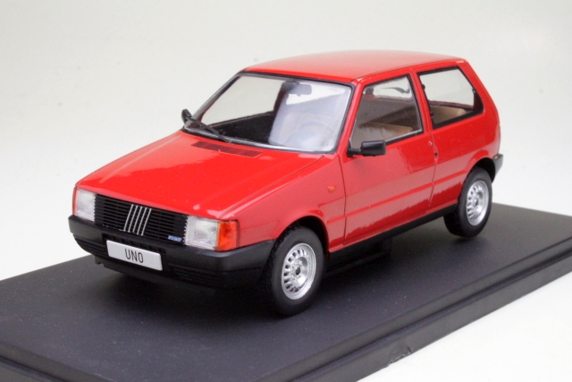 Fiat Uno 1983, red