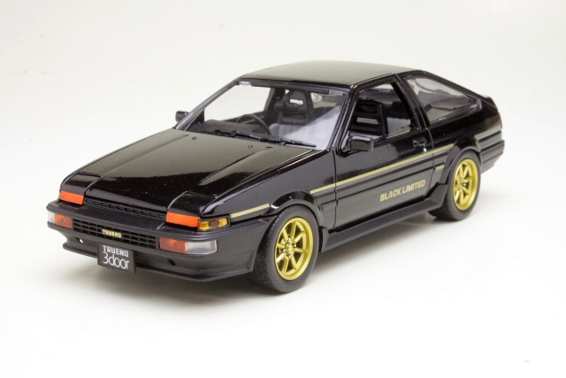 Toyota Sprinter Trueno GT Apex (AE86), musta