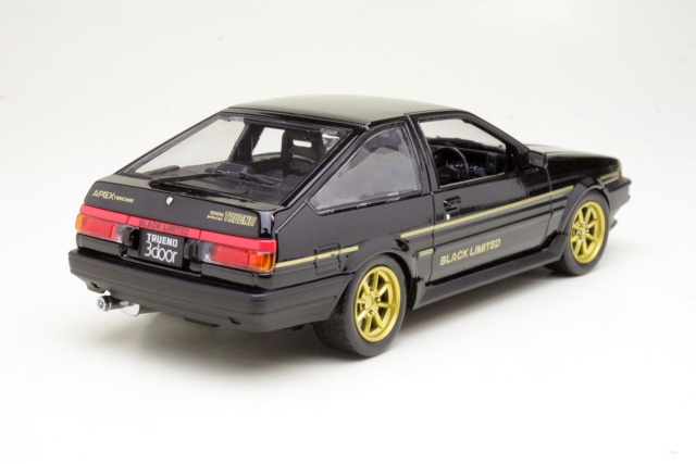 Toyota Sprinter Trueno GT Apex (AE86), musta