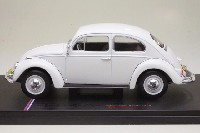 VW Kupla 1200 1960, valkoinen