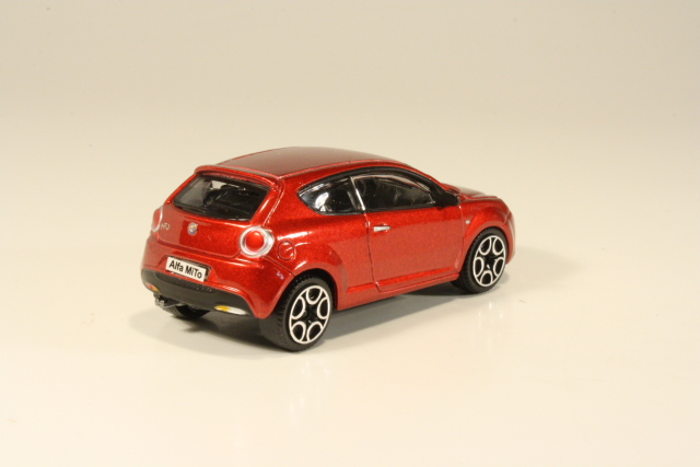 Alfa Romeo Mito, punainen