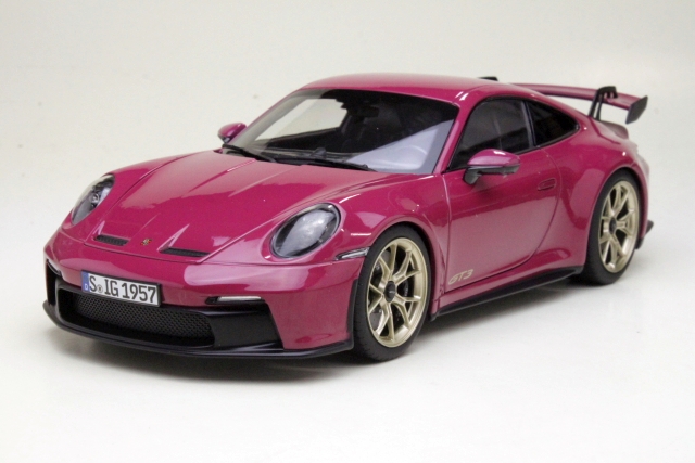 Porsche 911 GT3 2021, red