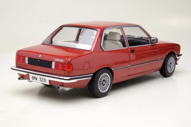 BMW 323i (e21) 1980, punainen
