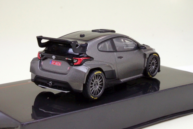 Toyota GR Yaris Rally2 2024, harmaa