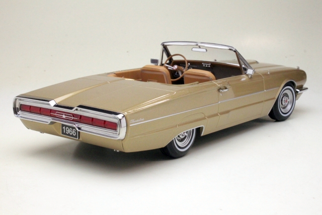 Ford Thunderbird Cabriolet 1966, gold