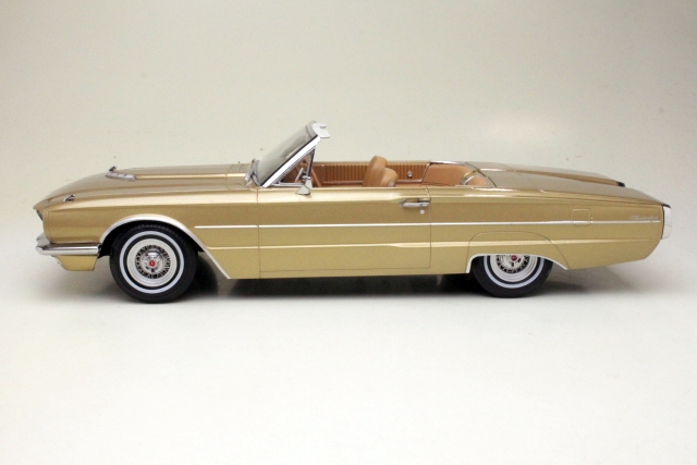 Ford Thunderbird Cabriolet 1966, gold