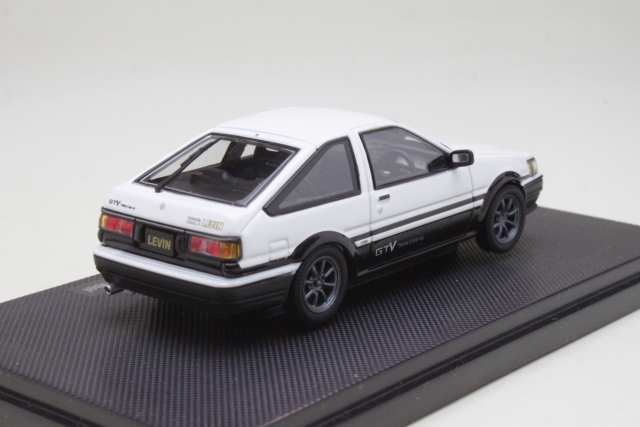 Toyota Corolla Levin 1600 GTV, valkoinen/musta