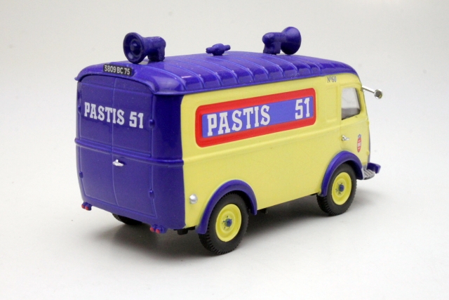 Renault 1000kg "Pernod"