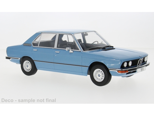 BMW 518 (e12) 1973, vaaleansininen