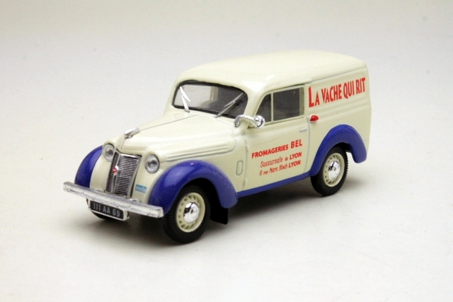 Renault Juvaquarte "La Vache Qui Rit"