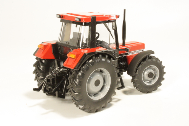 Case IH 1056XL 1986, red