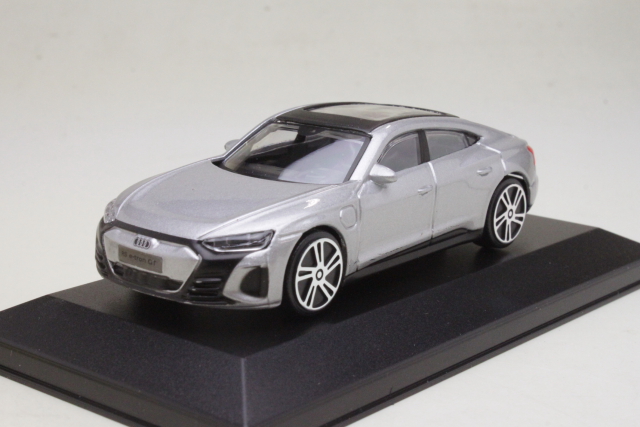 Audi e-tron GT RS 2021, hopea