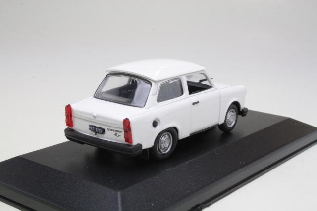 Trabant 601 1.1 Limousine 1990, valkoinen
