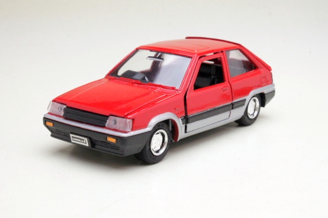 Toyota Corolla II 1500 SR, punainen