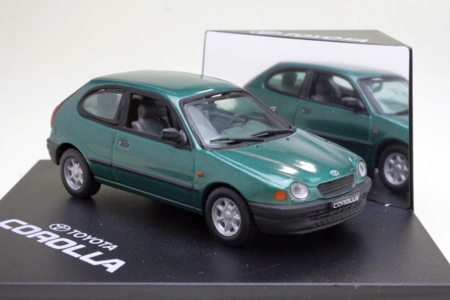 Toyota Corolla (E110) 1997, vihreä