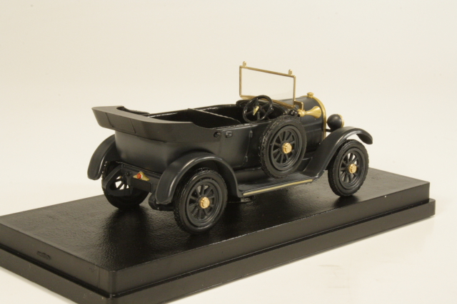 Fiat 501S Saetta del RE 1915, black