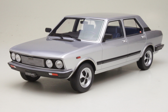 Fiat 132 2000ie 1979, silver