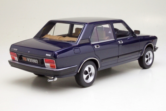 Fiat 132 2000ie 1979, tummansininen