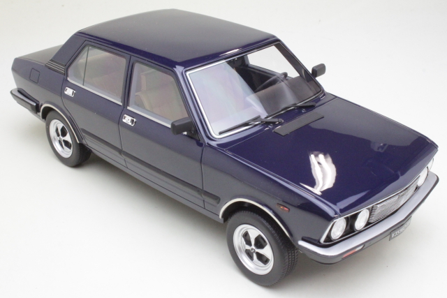 Fiat 132 2000ie 1979, tummansininen