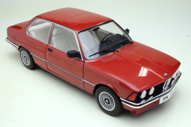 BMW 323i (e21) 1980, punainen