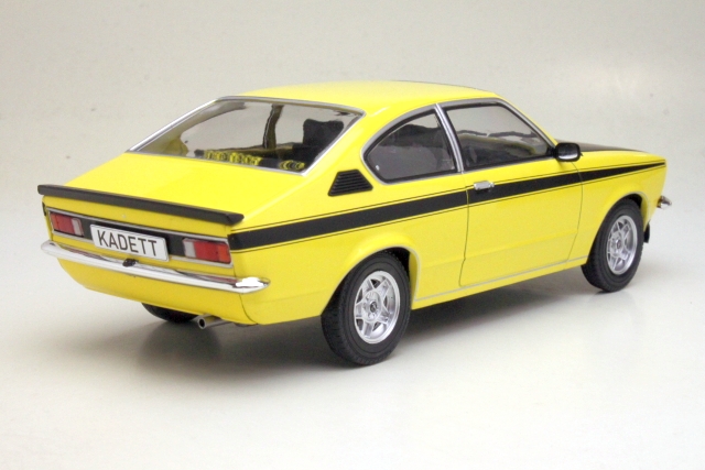 Opel Kadett C Coupe 1975, keltainen/musta