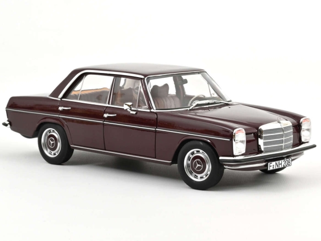 Mercedes 200 (w115) 1968, dark red