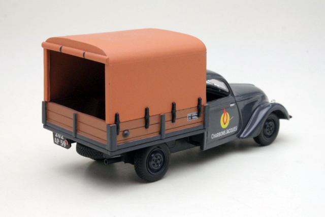 Peugeot 202 Pick-Up "Charbons Jacques"