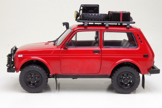 Lada Niva 1980, punainen