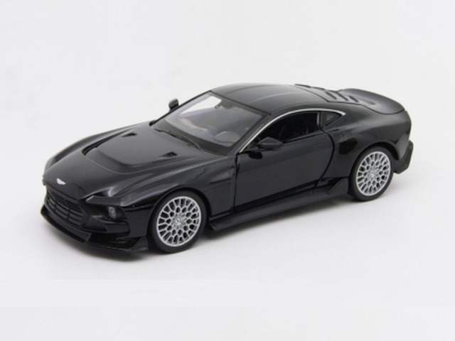 Aston Martin Valour 2023, musta