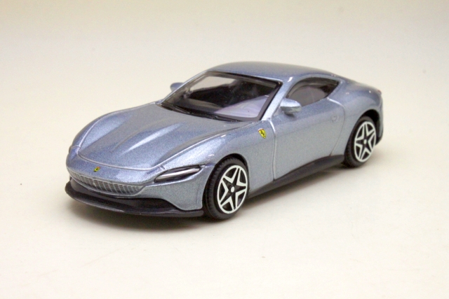 Ferrari Roma, sininen