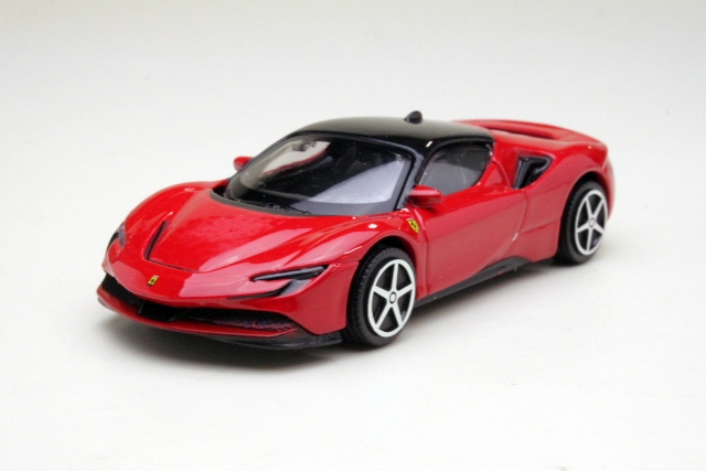 Ferrari SF90, punainen