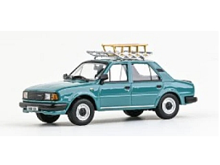 Skoda 120L 1984, turkoosi