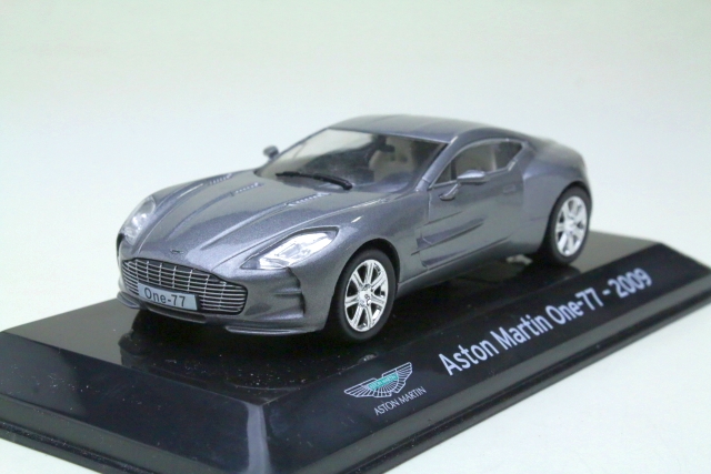 Aston Martin One-77 2009, harmaa
