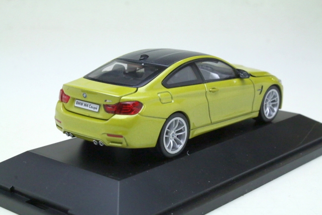 BMW M4 Coupe (F82) 2014, kulta - Sulje napsauttamalla kuva