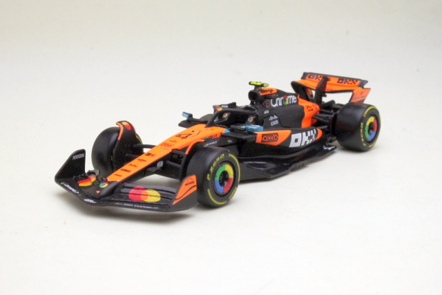 McLaren MCL39, World Champion 2025, L.Norris, no.4