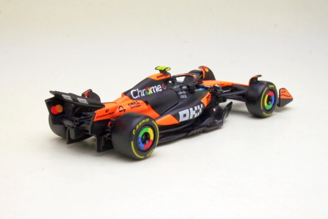 McLaren MCL39, World Champion 2025, L.Norris, no.4 - Sulje napsauttamalla kuva