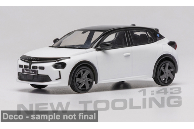 Lancia Ypsilon 2025, valkoinen