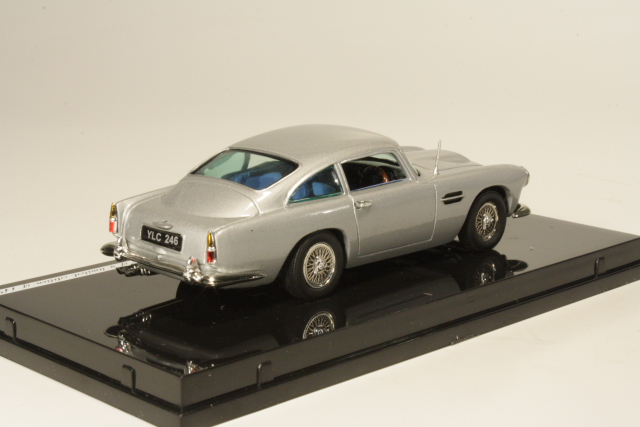 Aston Martin DB4 1959, silver