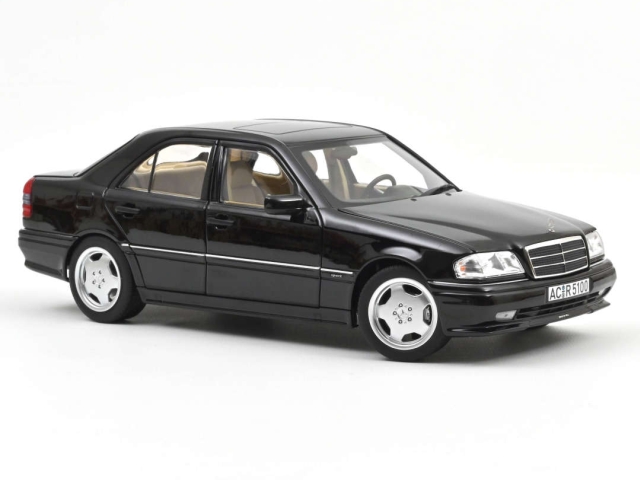 Mercedes C36 AMG 1993, musta