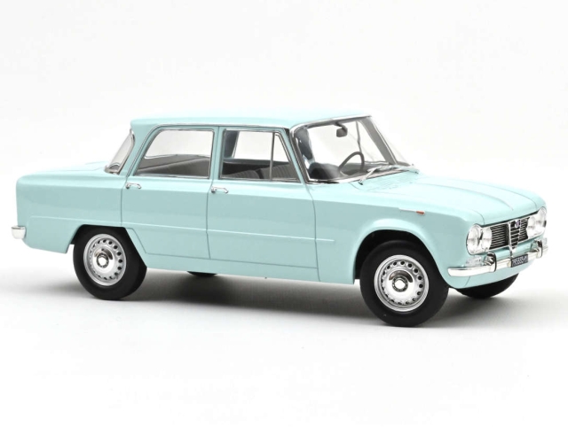 Alfa Romeo Giulia TI 1964, vaaleansininen