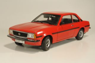 Opel Ascona B SR 1975, punainen