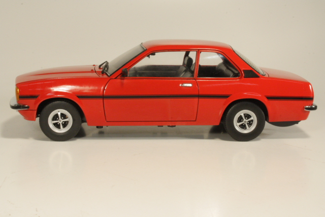 Opel Ascona B SR 1975, red