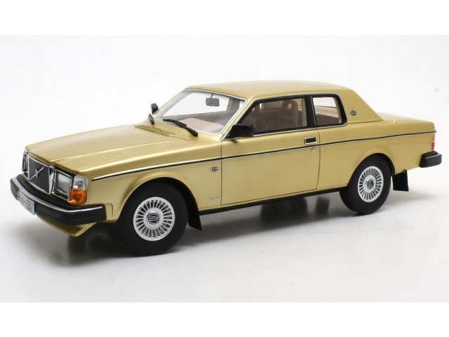 Volvo 262C Bertone 1981, kulta