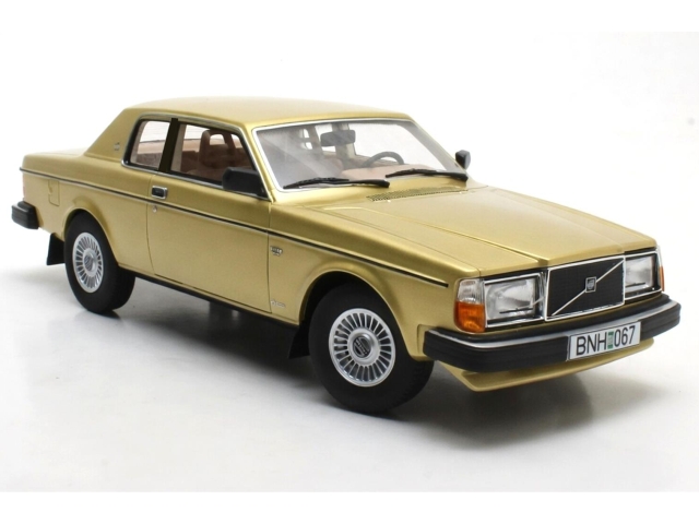 Volvo 262C Bertone 1981, kulta [CML022-3] - 170,95€ : Automodels ...
