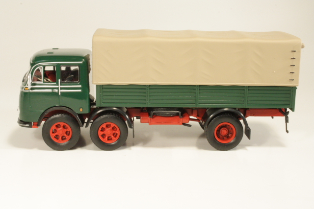 Mercedes LP333, green/grey