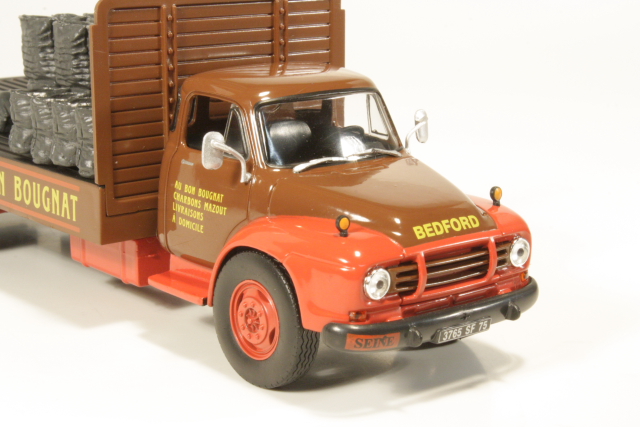 Bedford TJ 6S 1965 "Au bon Bougnat", ruskea