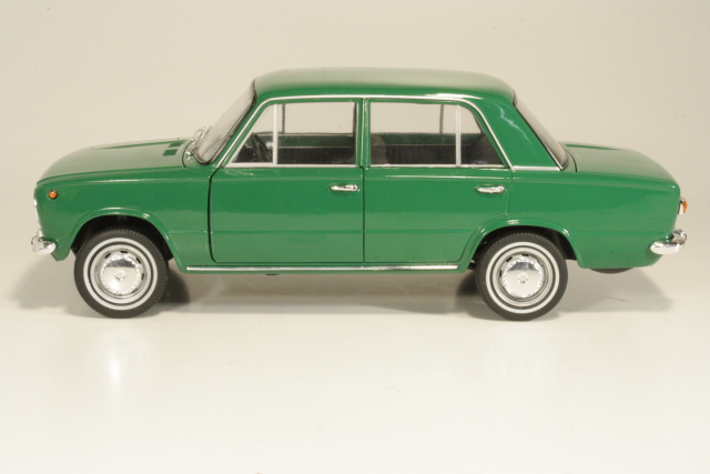 Fiat 124 1970, vihreä