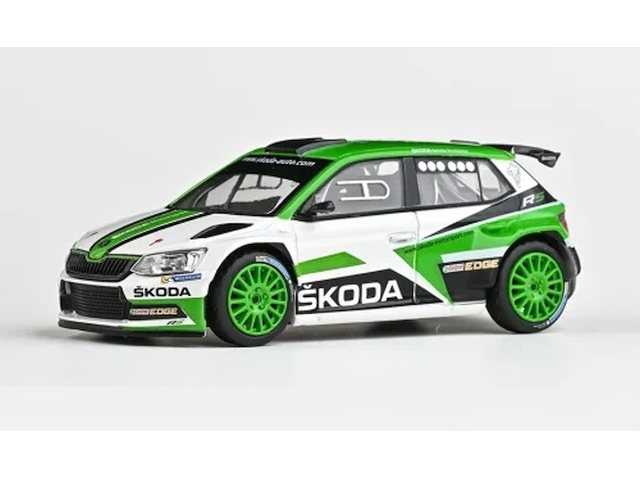 Skoda Fabia III R5 2015, green/white