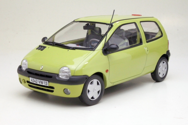 Renault Twingo 1998, keltainen