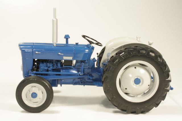 Fordson Super Dexta New Performance 1963, sininen